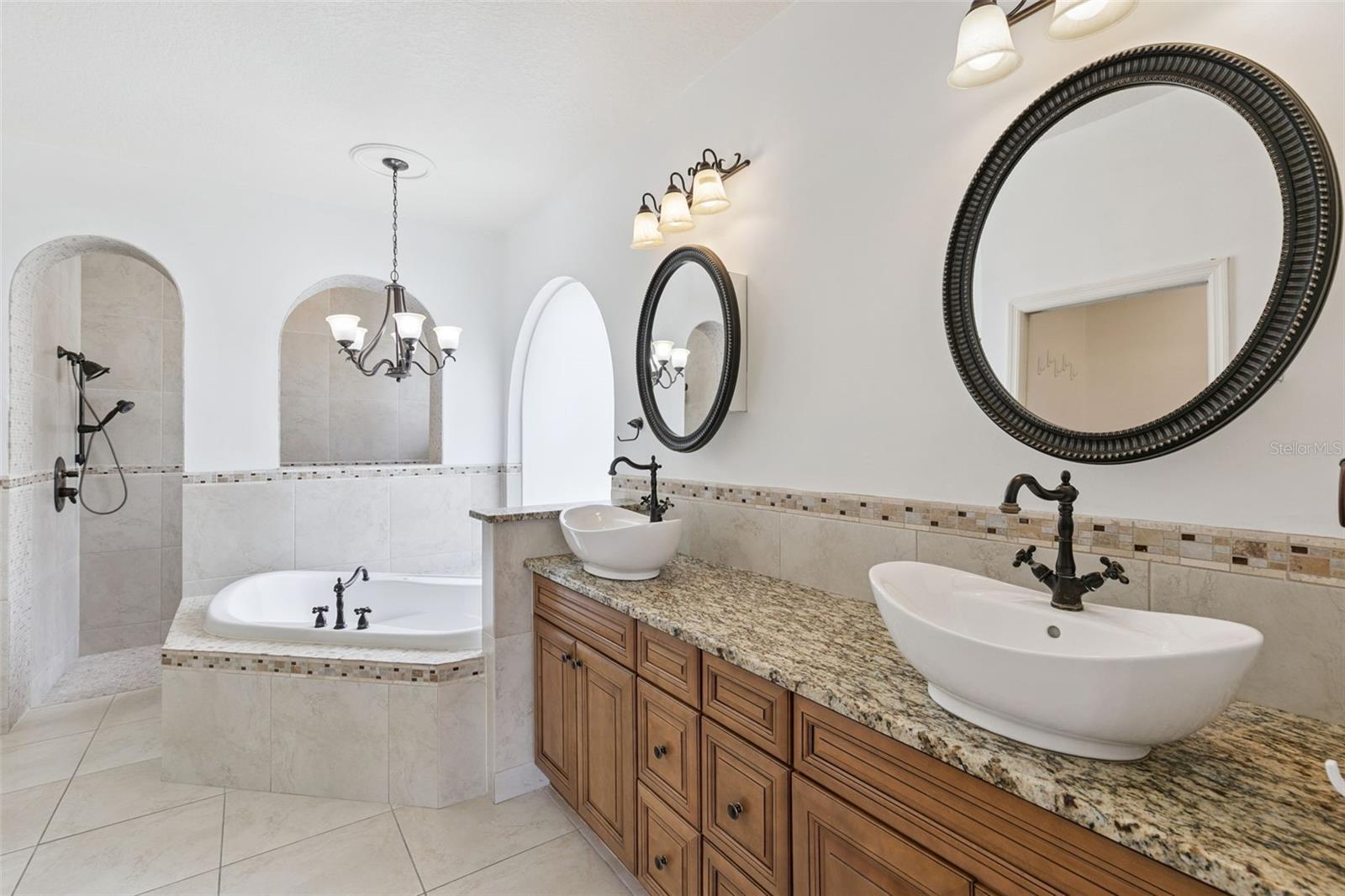 Image 19 of 37 For 7670 Milano Drive