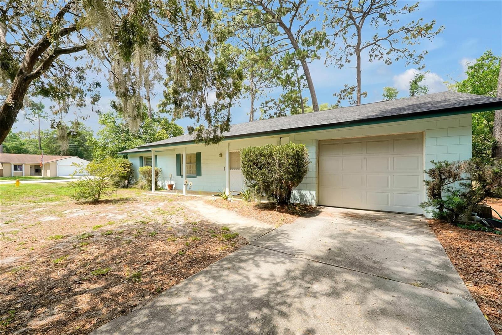 Image 2 of 37 For 1302 Pressview Avenue