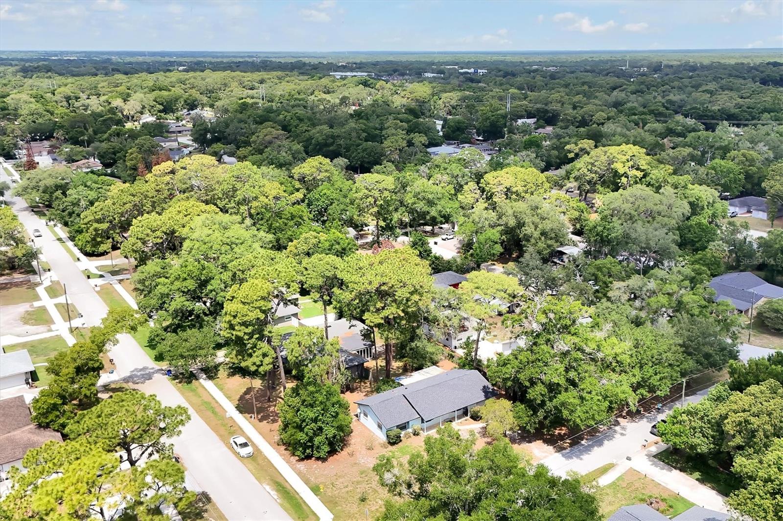 Image 33 of 37 For 1302 Pressview Avenue