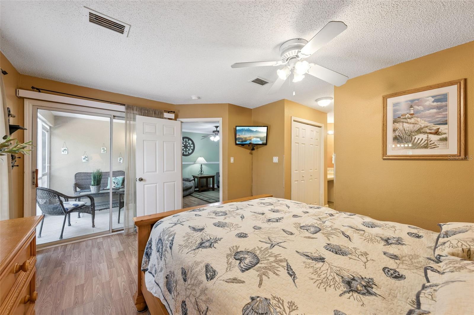 Image 14 of 23 For 8838 Coral Palms Court A
