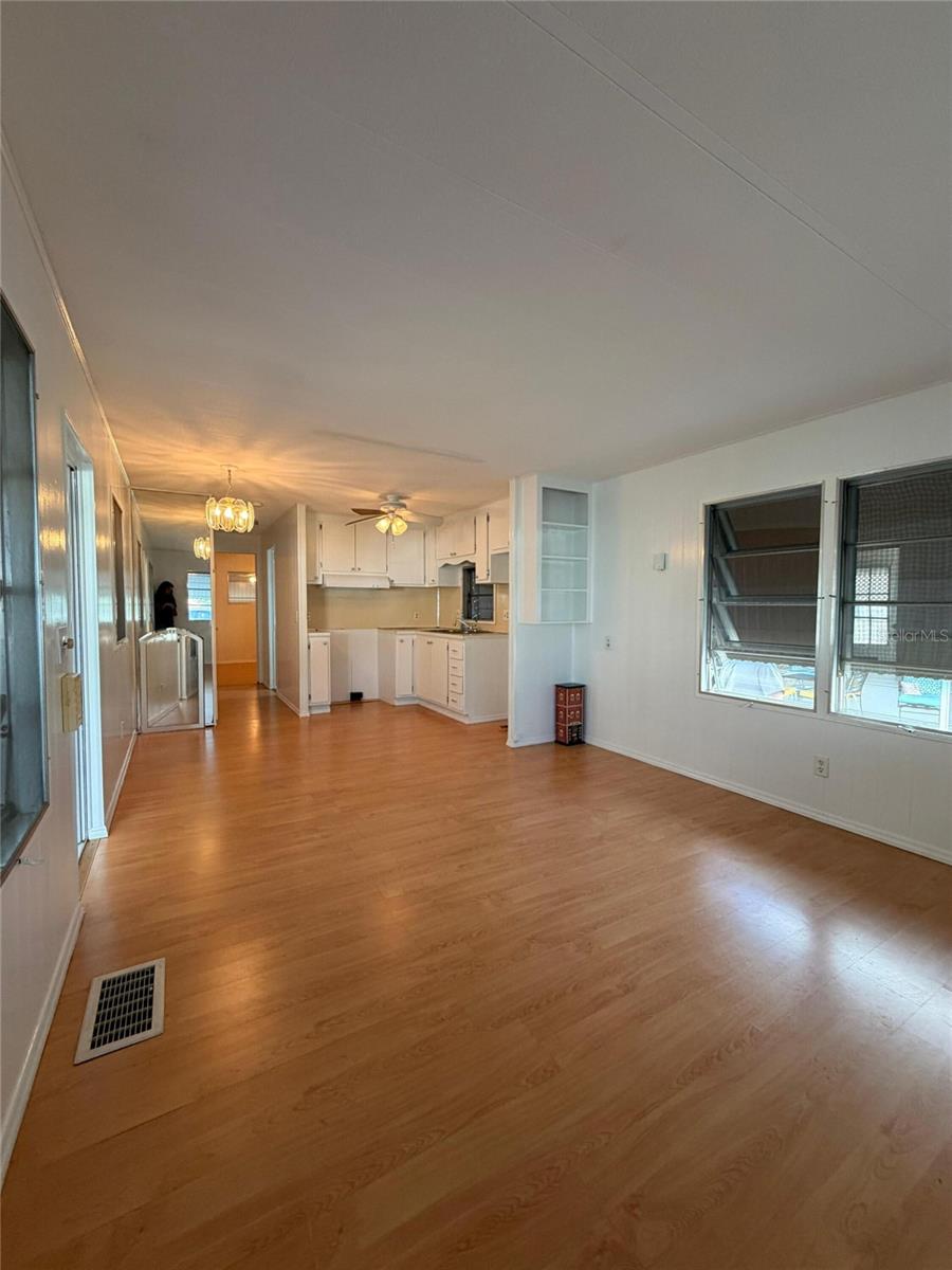 Image 2 of 21 For 2514 17th Street Lane W