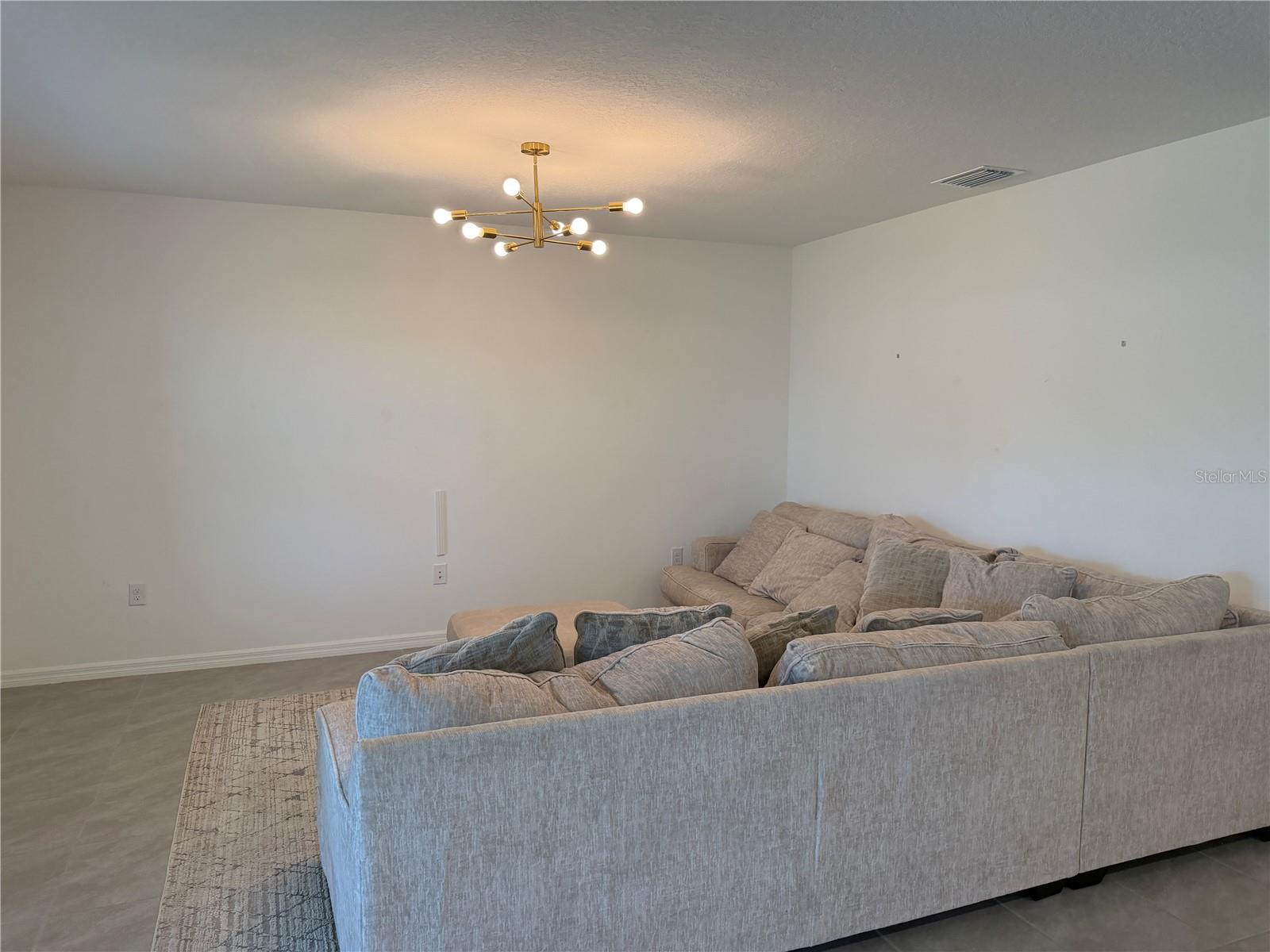 Image 10 of 18 For 10888 Quail Grove Way