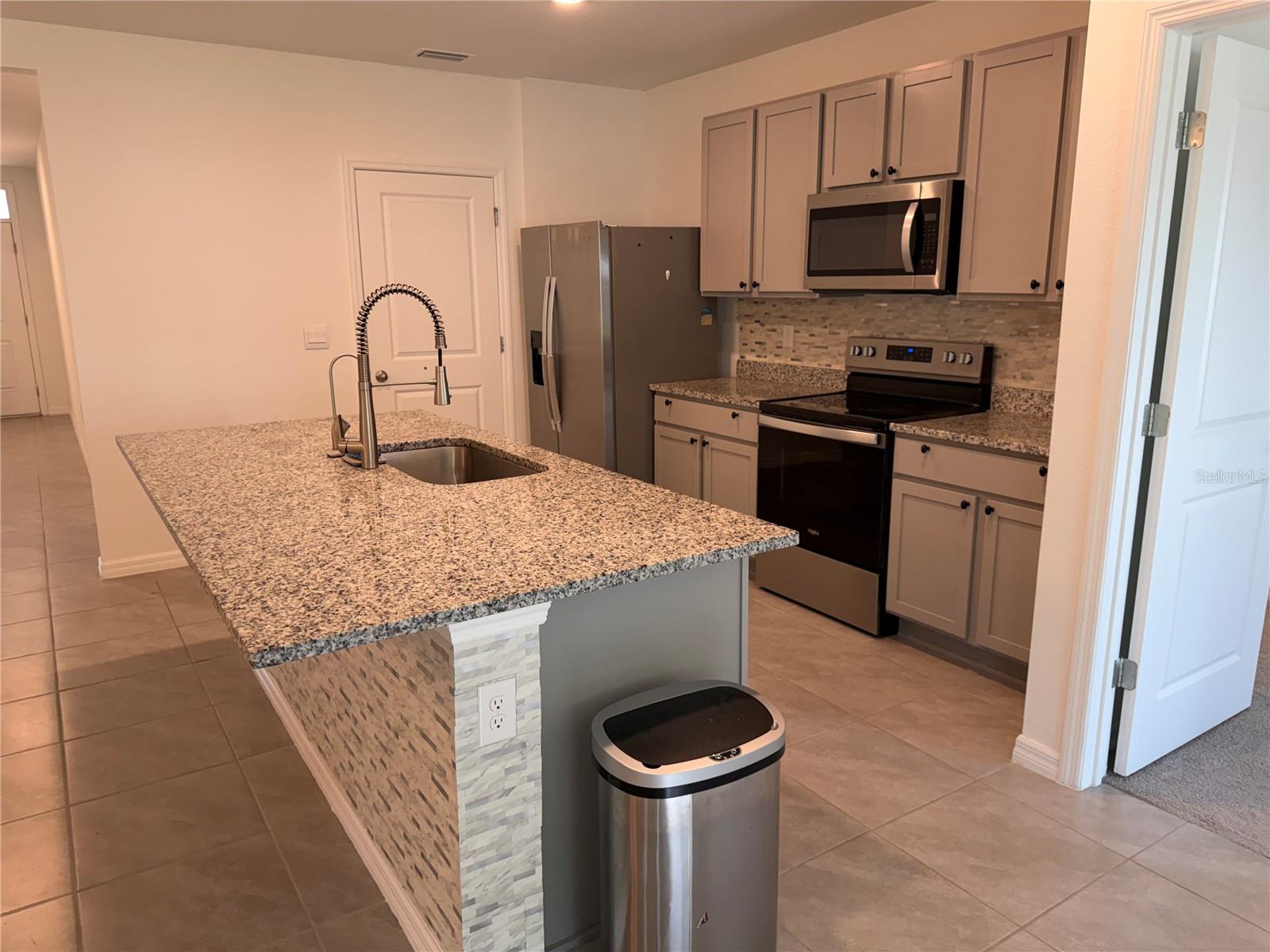 Image 8 of 18 For 10888 Quail Grove Way