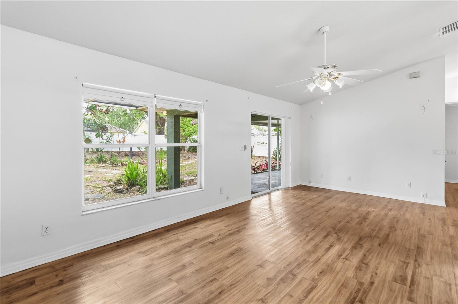 Image 6 of 24 For 210 Madison Street