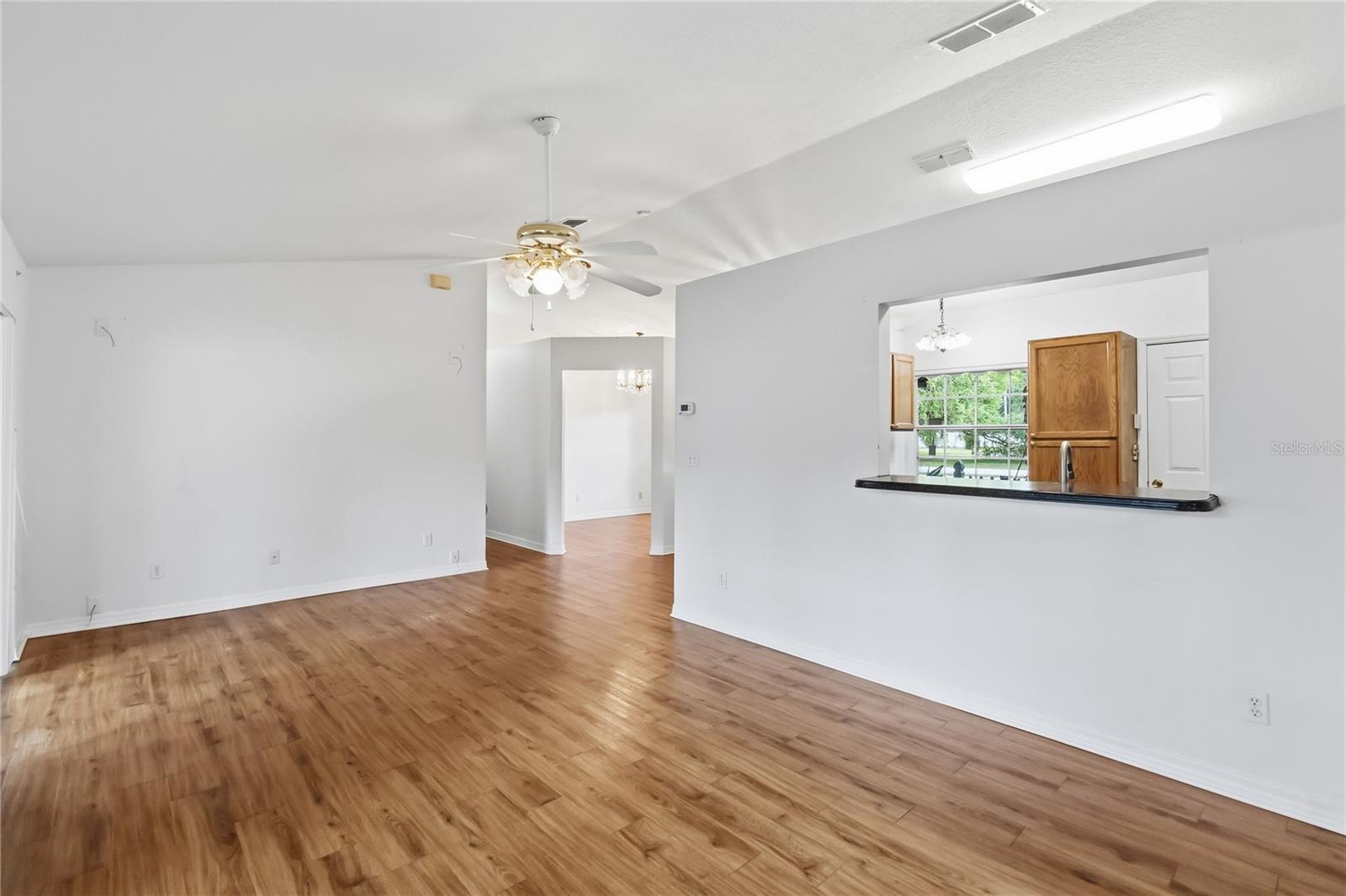 Image 7 of 24 For 210 Madison Street
