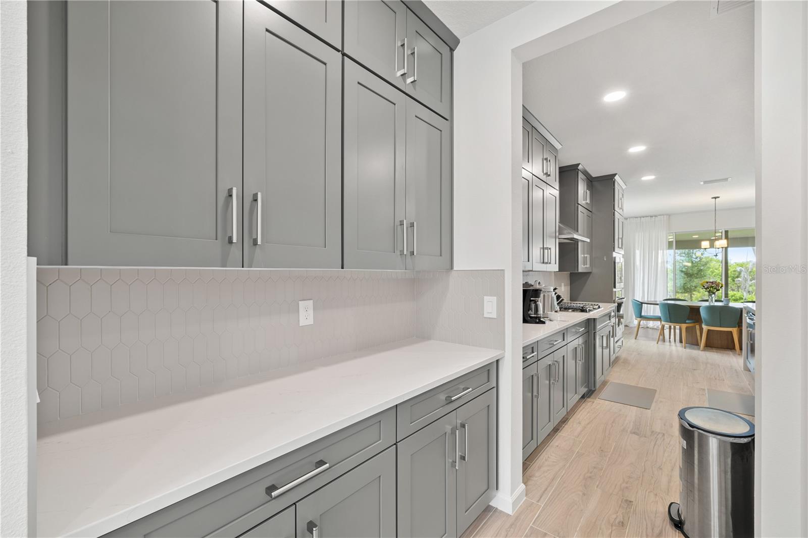 Image 14 of 78 For 17372 Glossy Pomelo Way