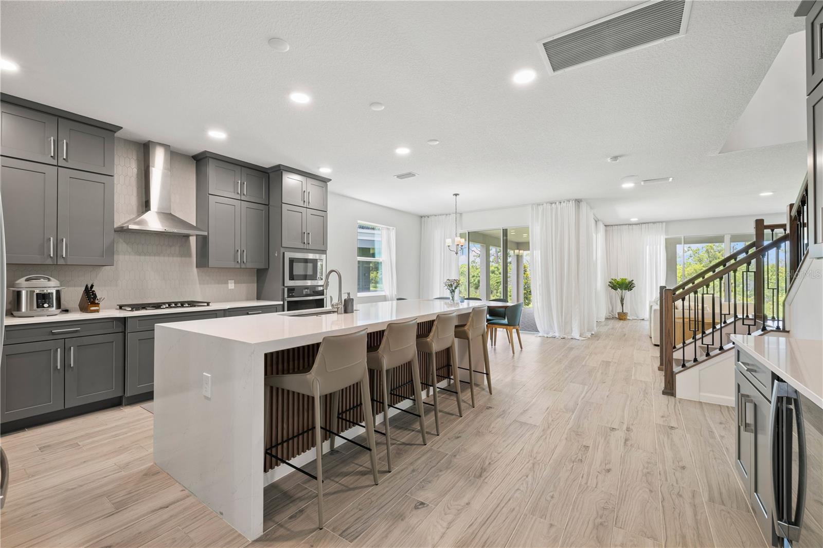 Image 15 of 78 For 17372 Glossy Pomelo Way