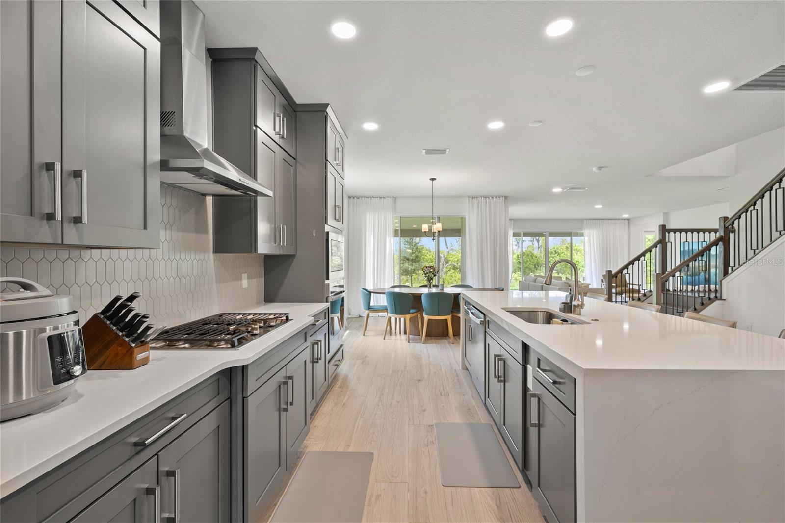Image 18 of 78 For 17372 Glossy Pomelo Way