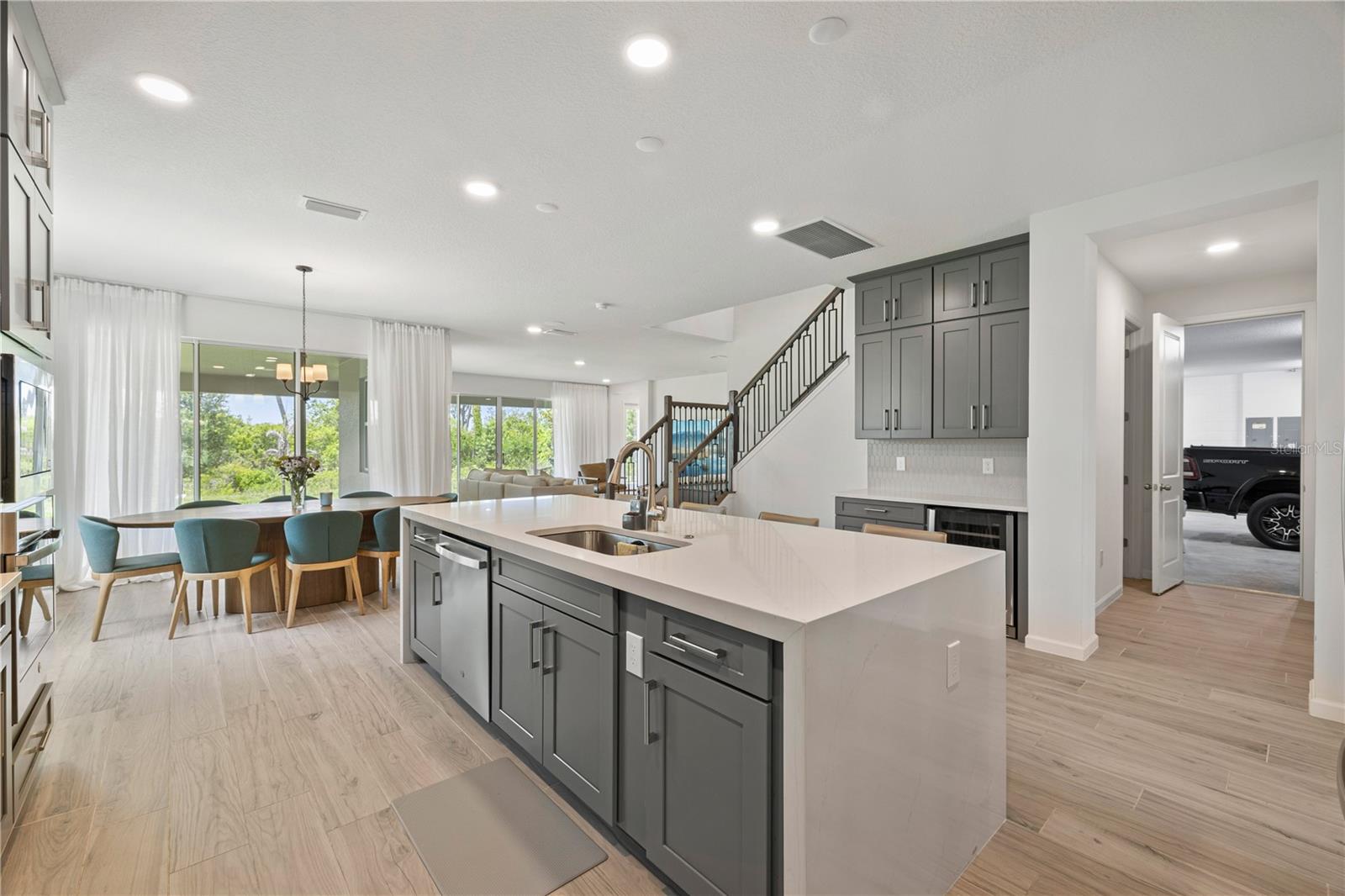 Image 19 of 78 For 17372 Glossy Pomelo Way