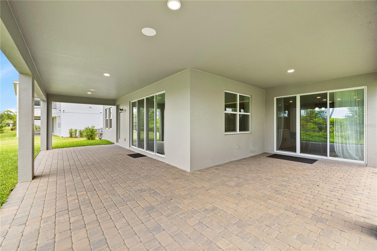 Image 70 of 78 For 17372 Glossy Pomelo Way