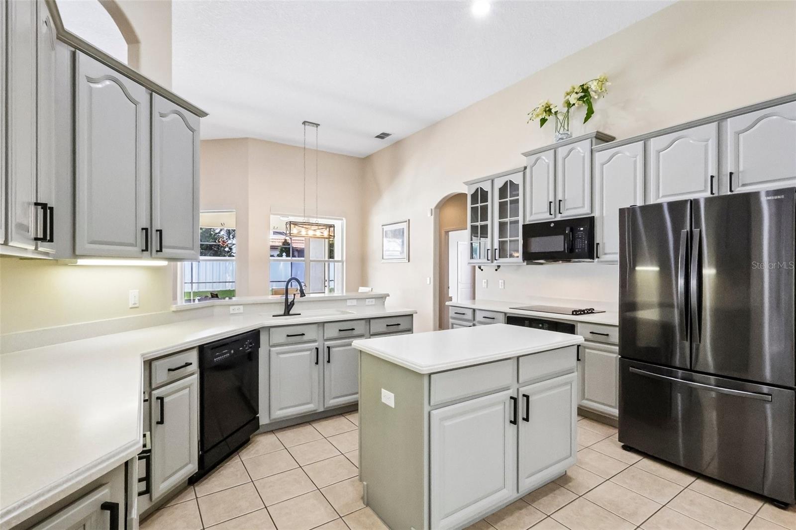 Image 18 of 41 For 232 Sagecrest Dr