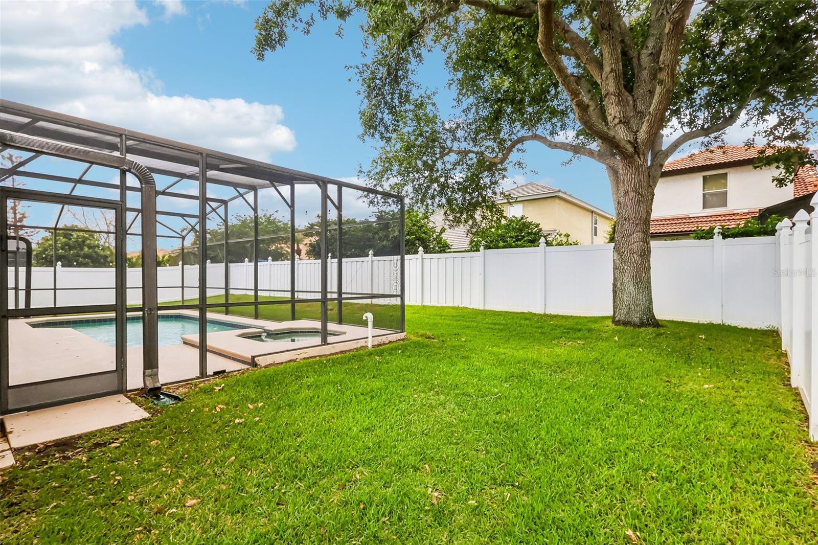 Image 39 of 41 For 232 Sagecrest Dr