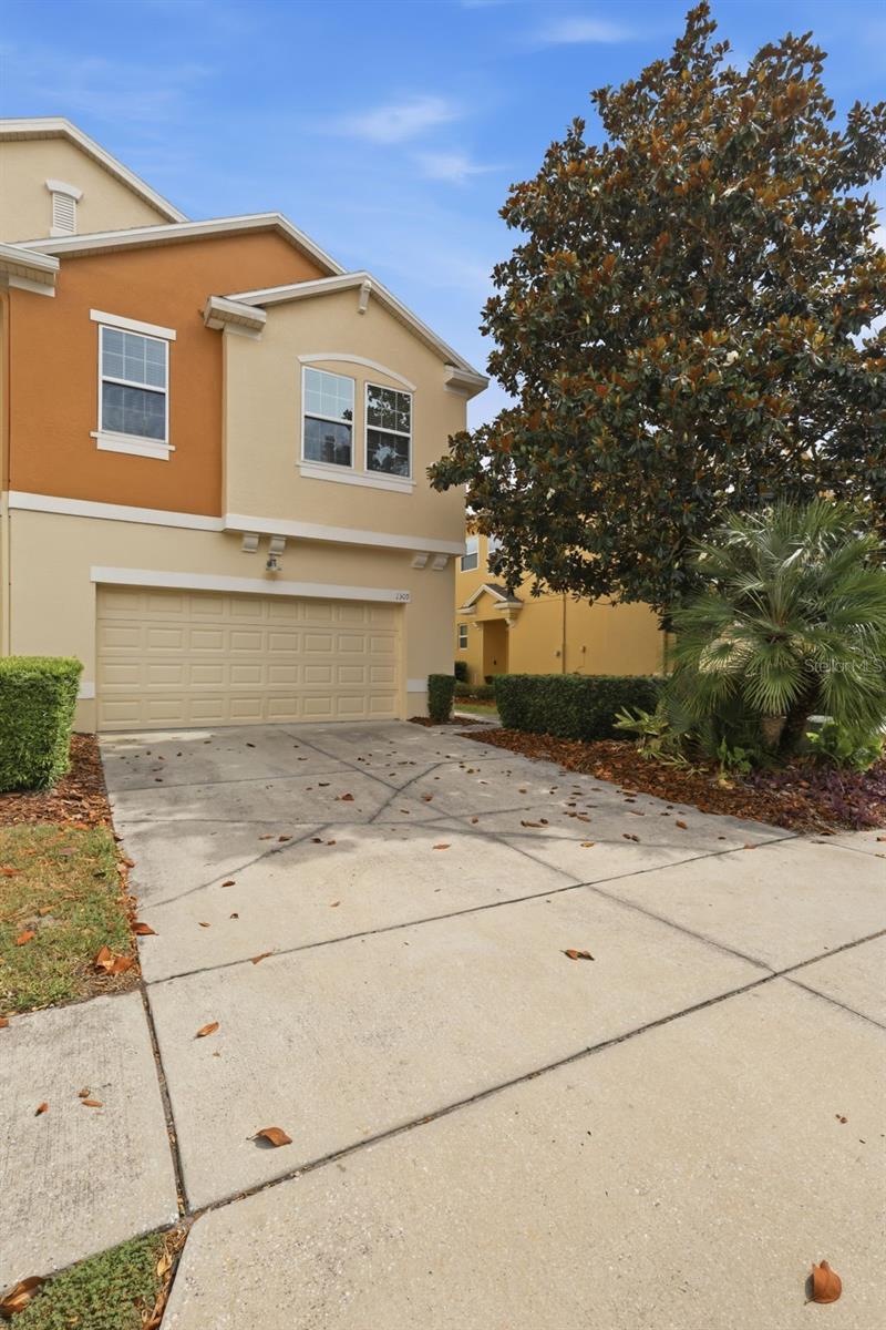 Image 2 of 27 For 1309 Glenleigh Drive
