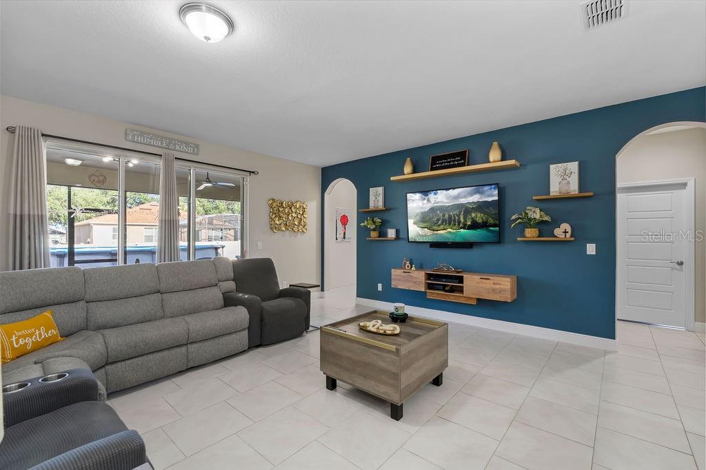 Image 16 of 46 For 4488 Linwood Trace Lane