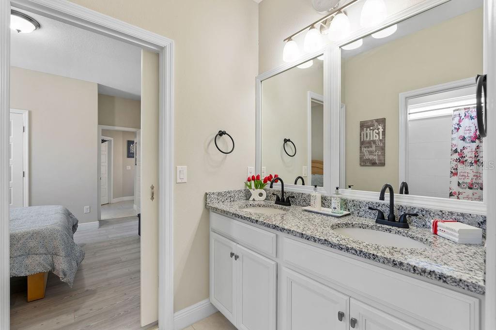 Image 24 of 46 For 4488 Linwood Trace Lane