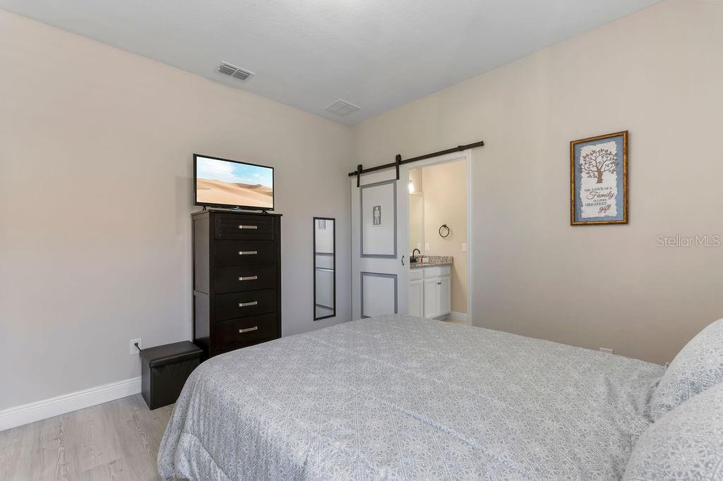 Image 26 of 46 For 4488 Linwood Trace Lane