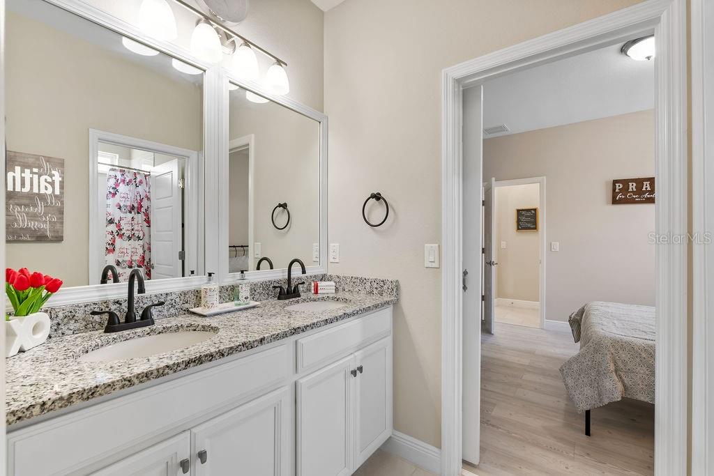 Image 27 of 46 For 4488 Linwood Trace Lane