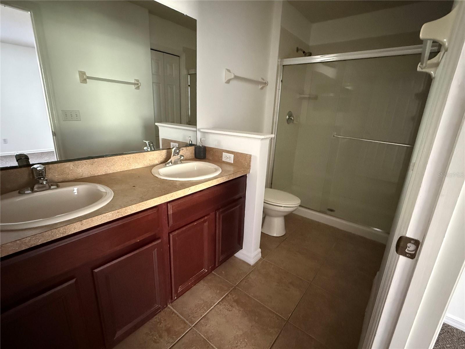 Image 8 of 8 For 13495 Applerose Lane 26