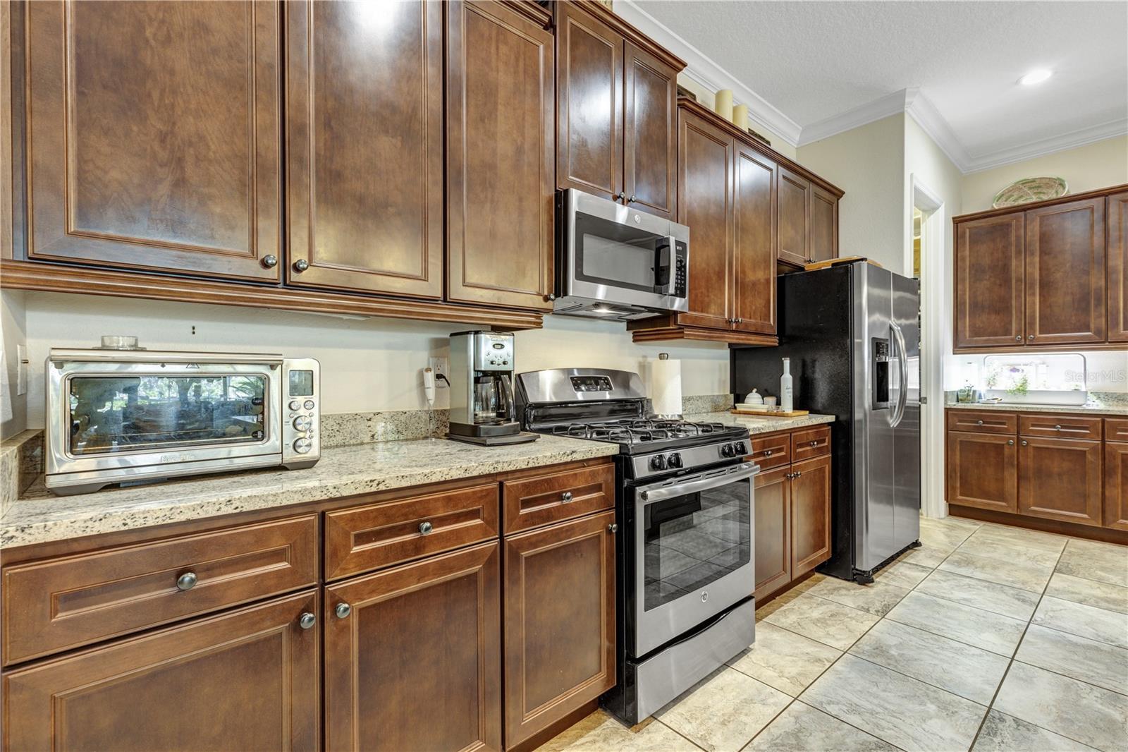 Image 10 of 30 For 1122 Gardenshire Lane