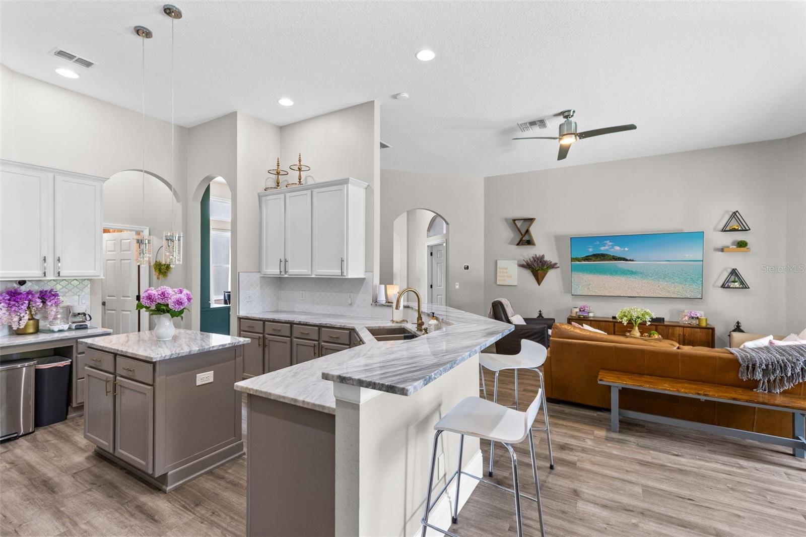 Image 11 of 37 For 3481 Pawleys Loop N