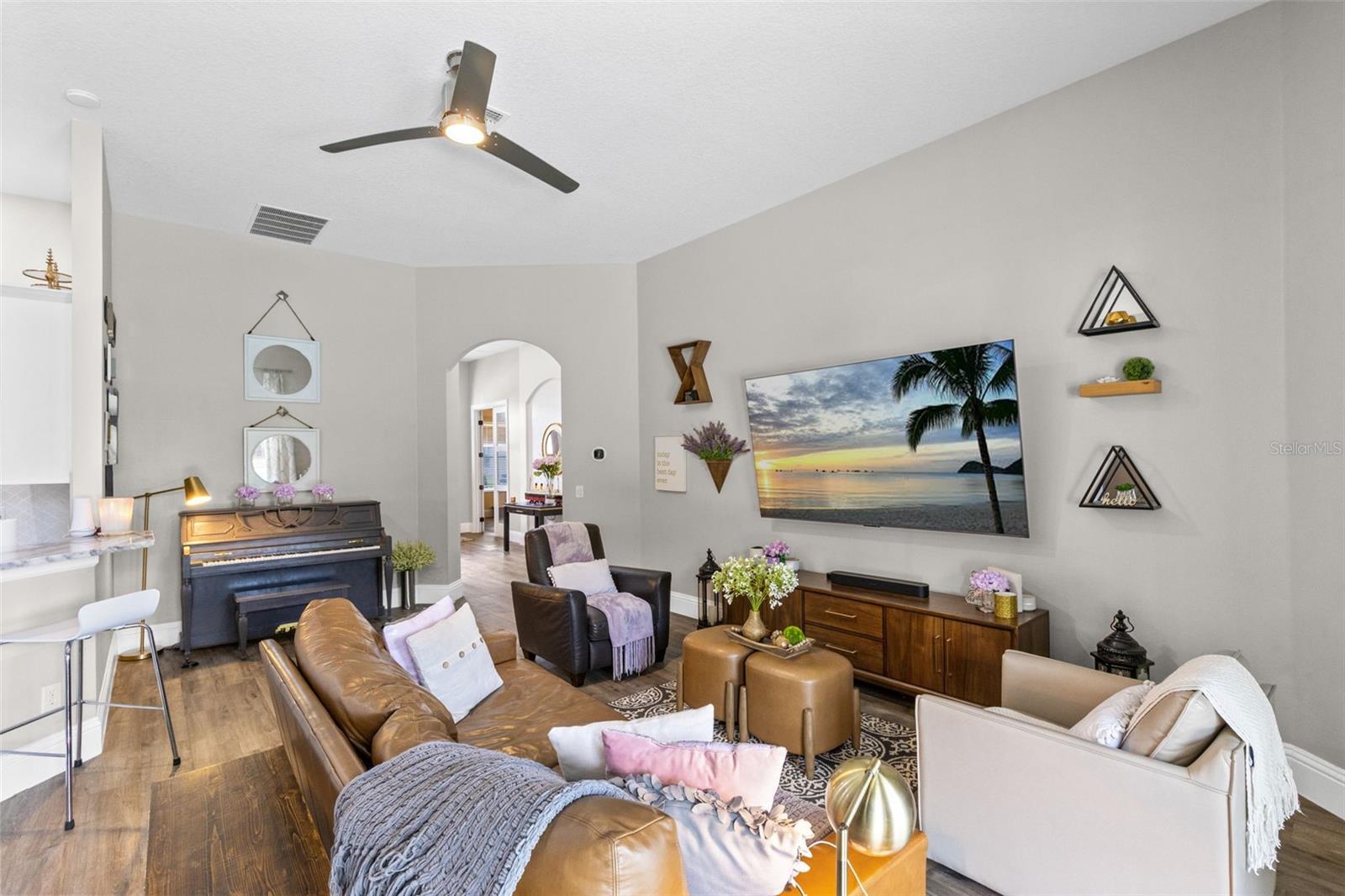 Image 8 of 37 For 3481 Pawleys Loop N
