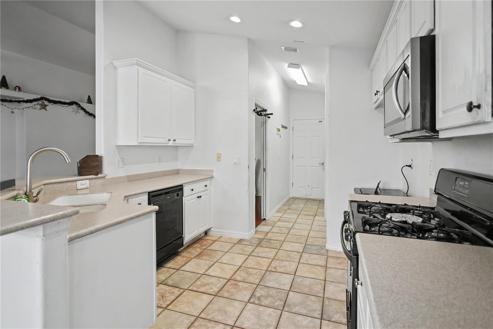 Image 10 of 24 For 10424 Stonepark Drive Drive