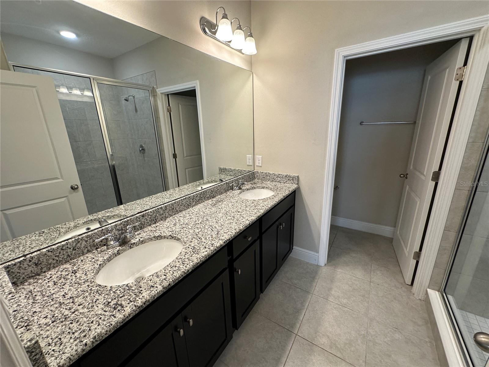 Image 18 of 23 For 416 Diamond Dove Cove