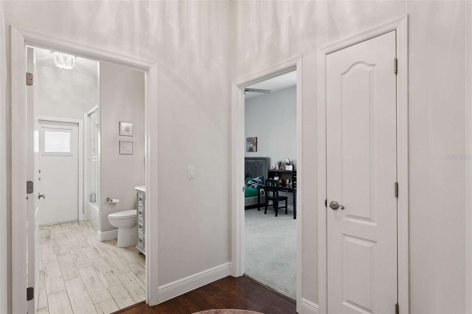 Image 31 of 37 For 2922 Willow Bay Terrace