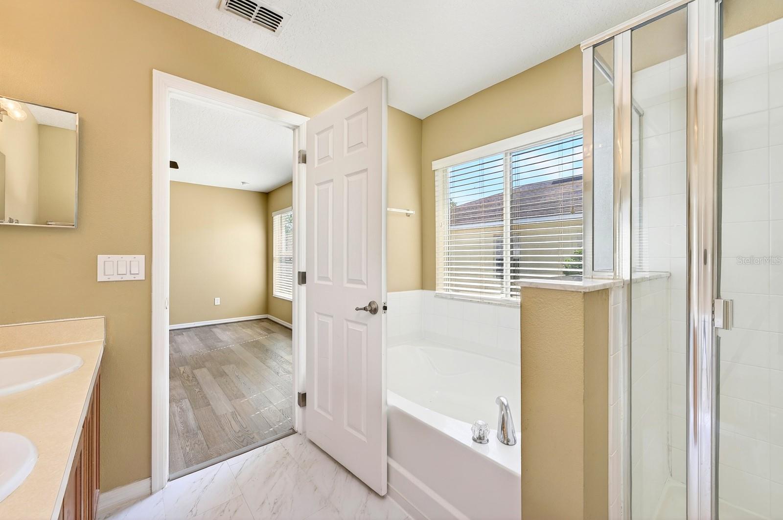 Image 14 of 39 For 13812 Cepheus Drive