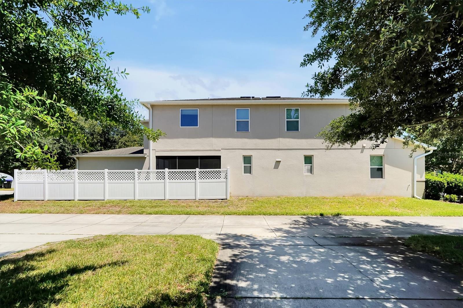 Image 45 of 53 For 7922 Winter Wren Street