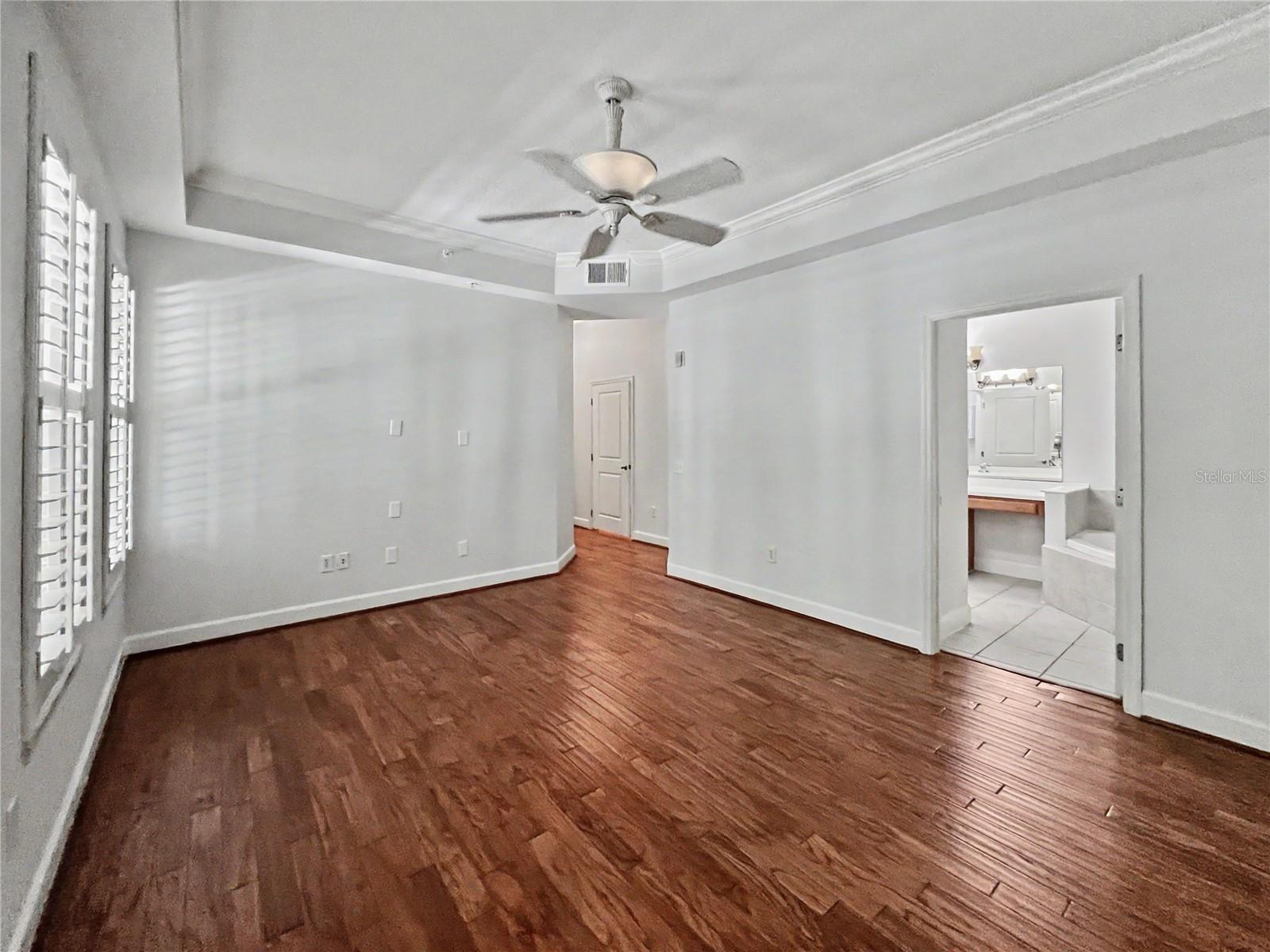 Image 37 of 65 For 1230 Wright Circle 108
