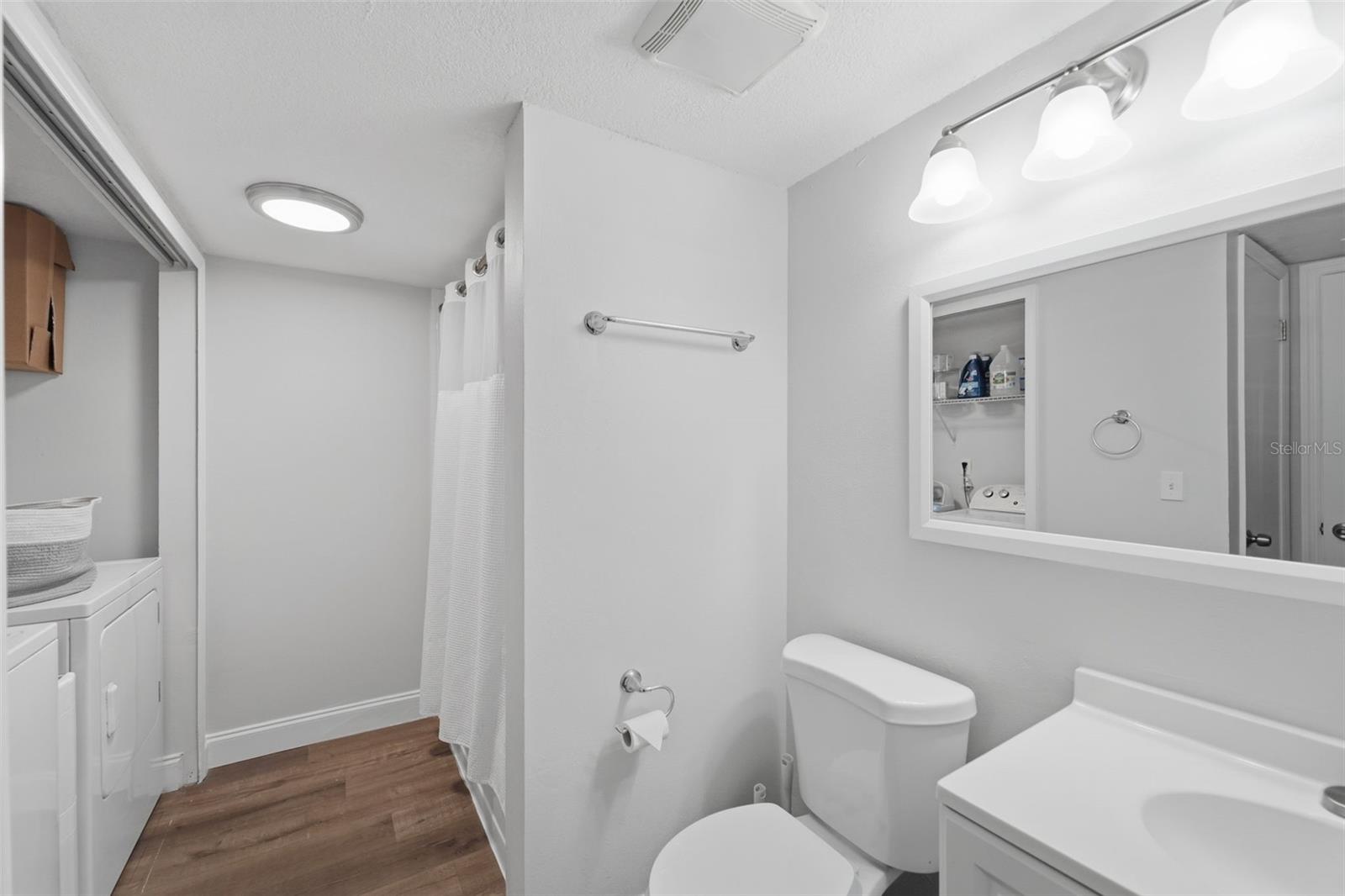 Image 15 of 26 For 537 Sun Ridge Place 107
