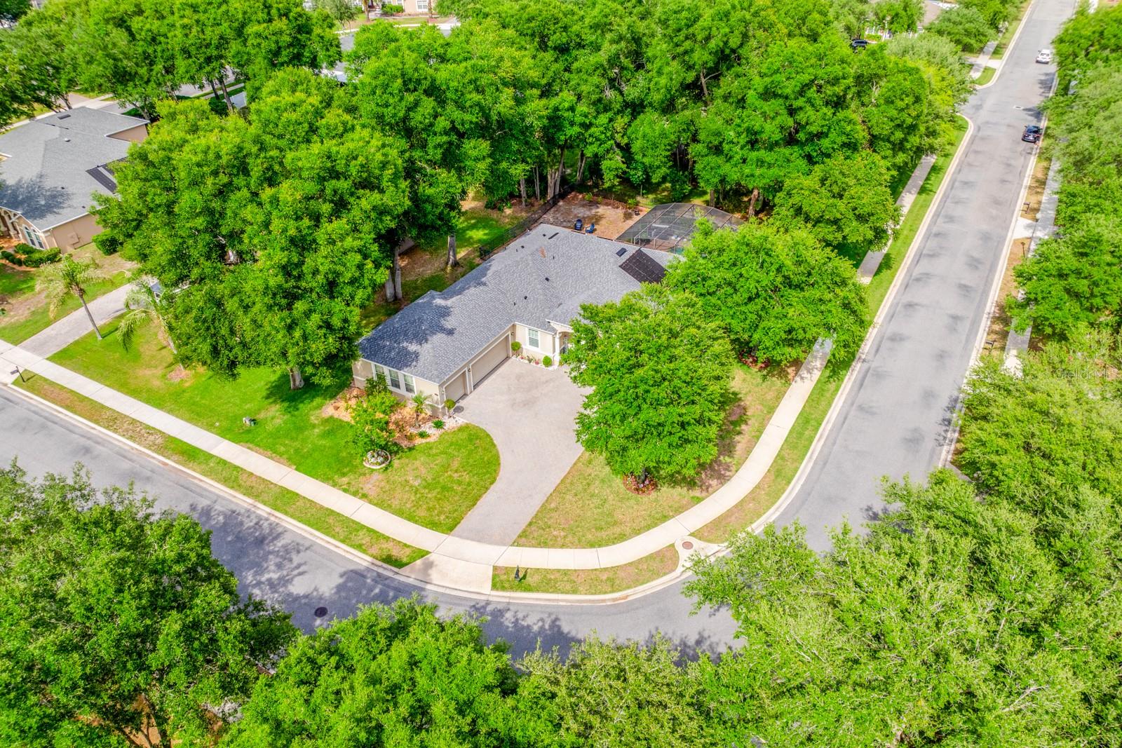 Image 2 of 46 For 2407 Parkside Meadow Drive