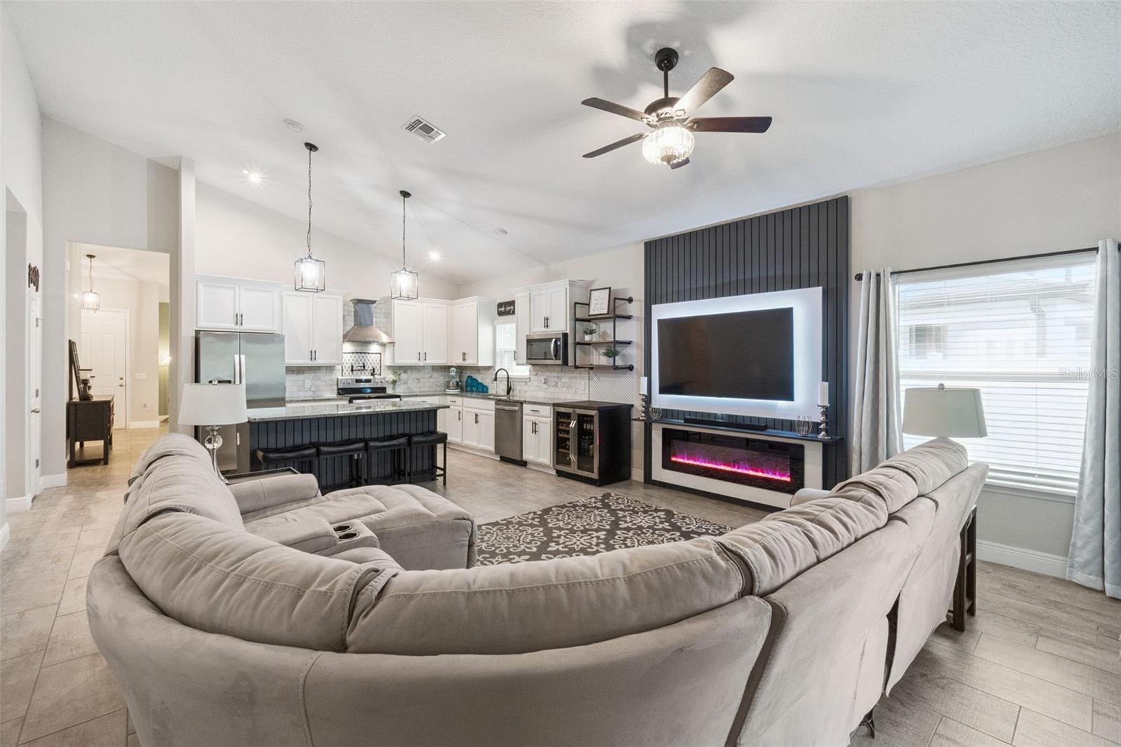 Image 7 of 40 For 3406 Feathergrass Court