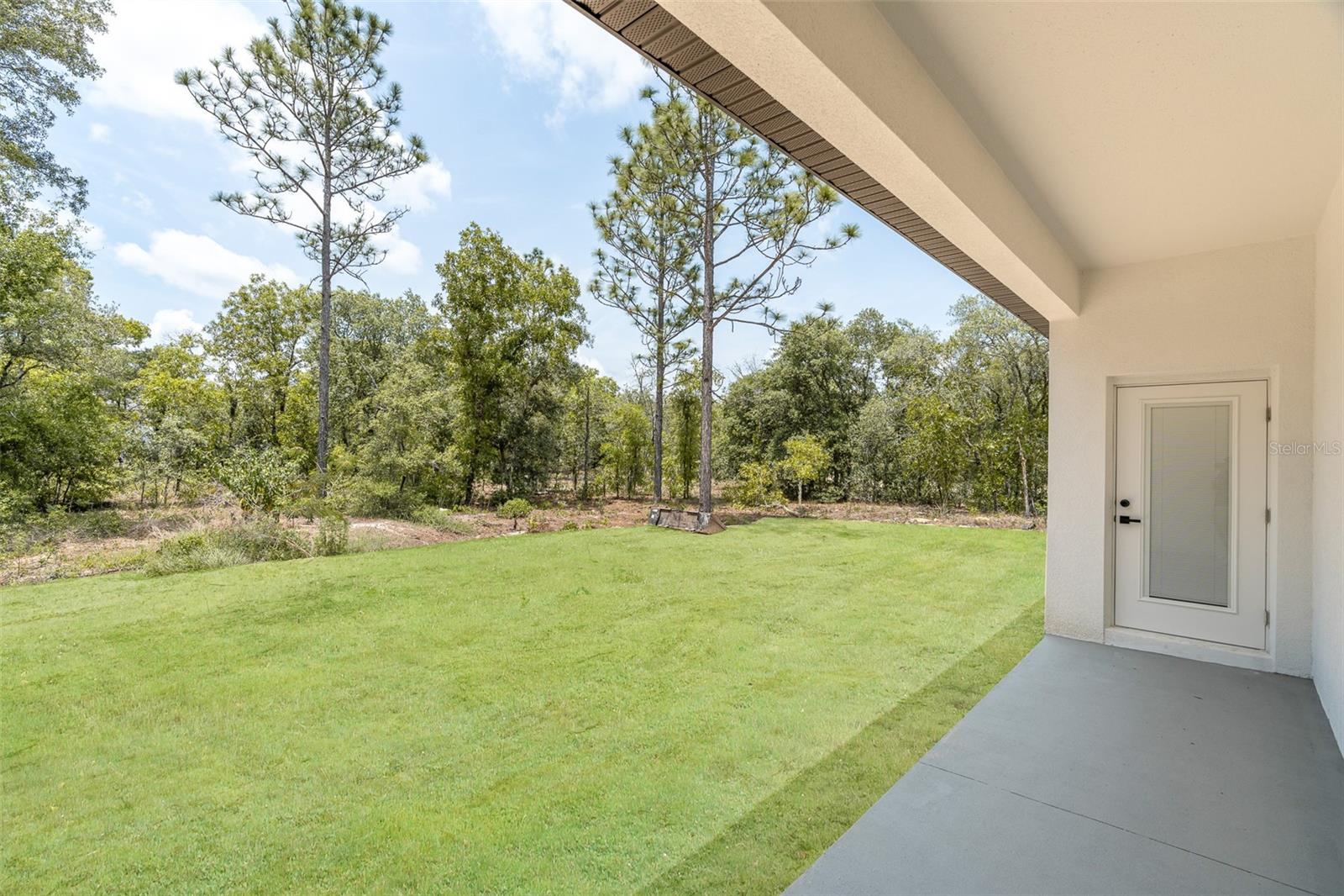 Listing photo id 29 for 9578 Wallace Way
