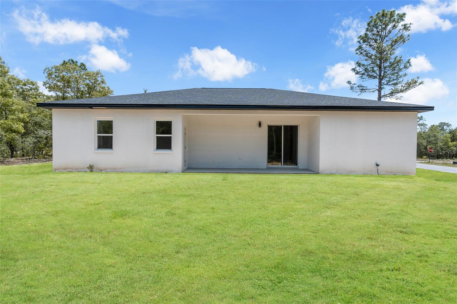 Listing photo id 30 for 9578 Wallace Way
