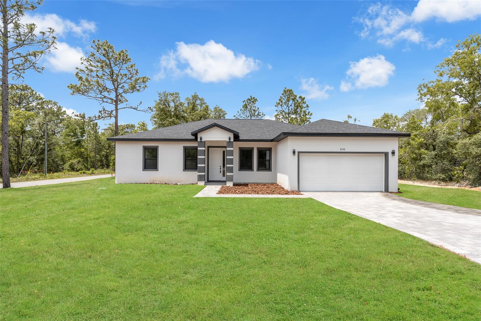 Listing photo id 35 for 9578 Wallace Way