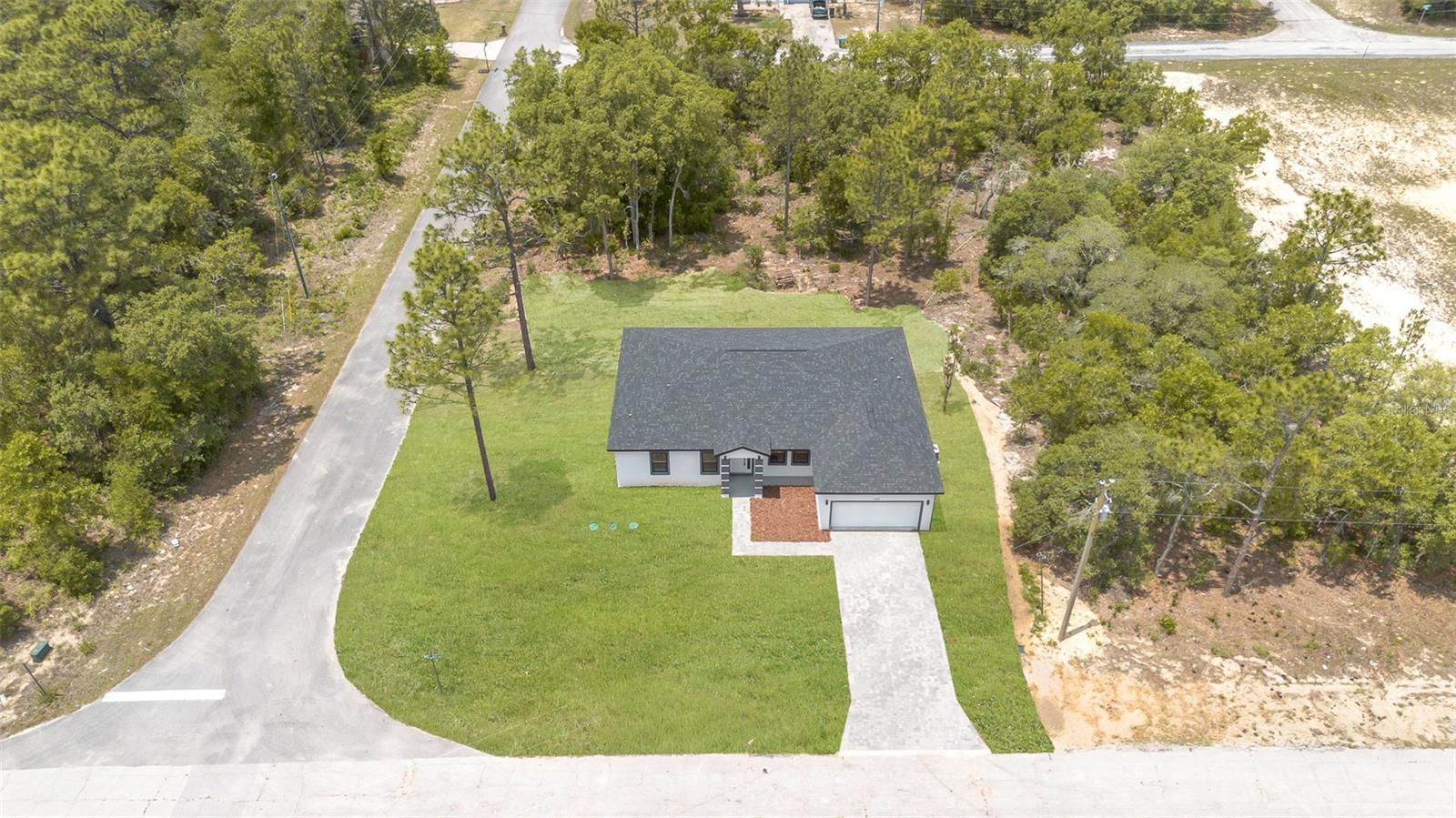 Listing photo id 39 for 9578 Wallace Way