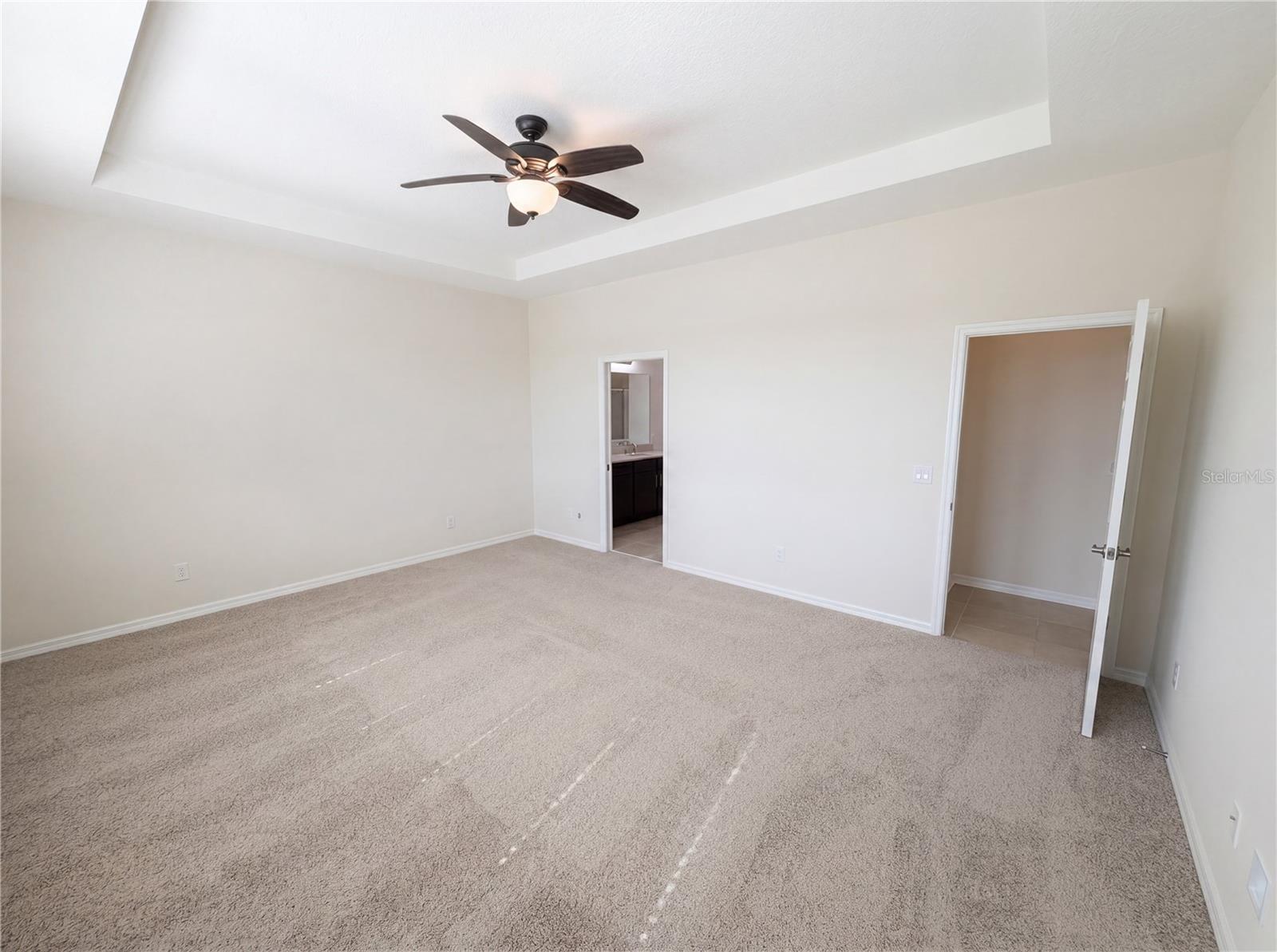 Image 14 of 36 For 1811 Henley Street