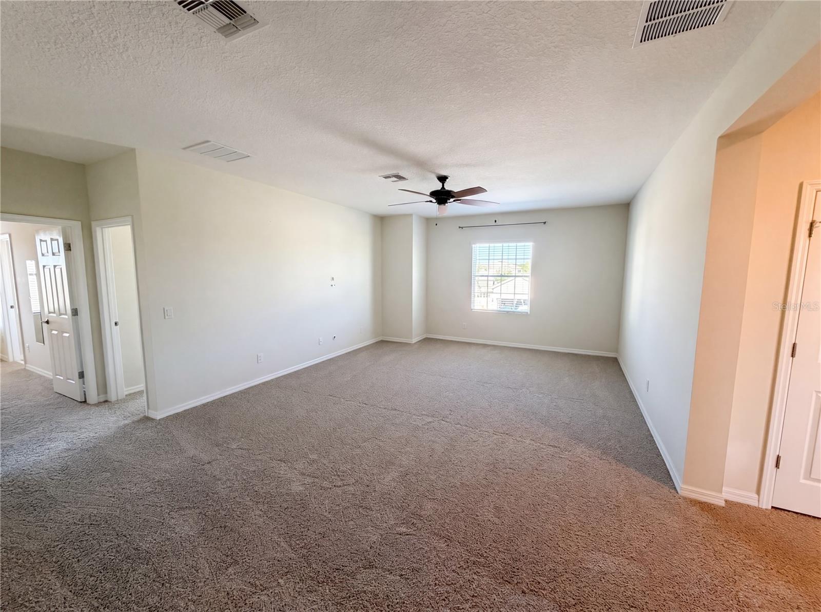 Image 8 of 36 For 1811 Henley Street