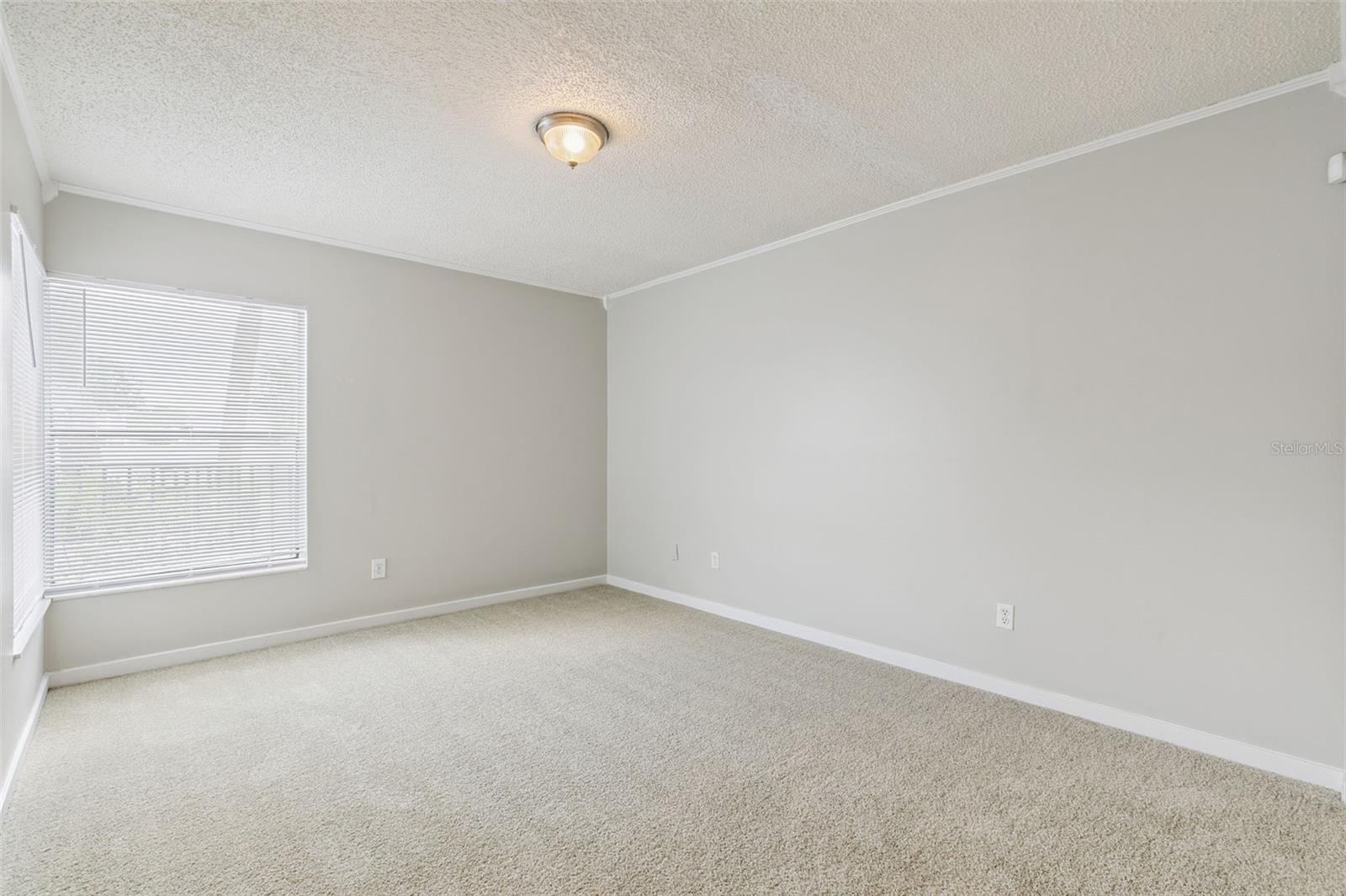 Image 6 of 13 For 4836 Marks Terrace 394