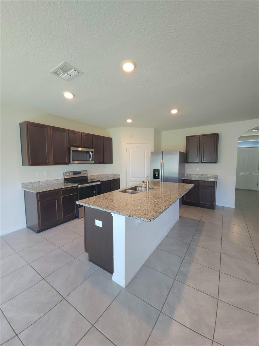 Image 3 of 20 For 575 Tortugas Street