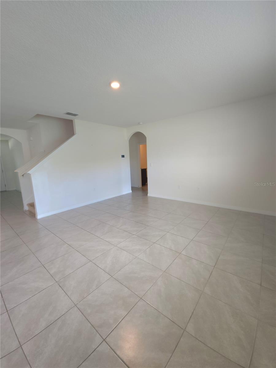 Image 5 of 20 For 575 Tortugas Street