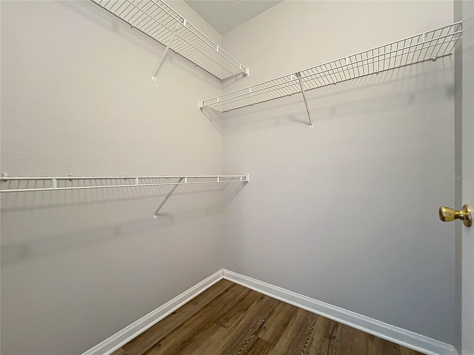 Image 12 of 17 For 6572 Swissco Drive 233
