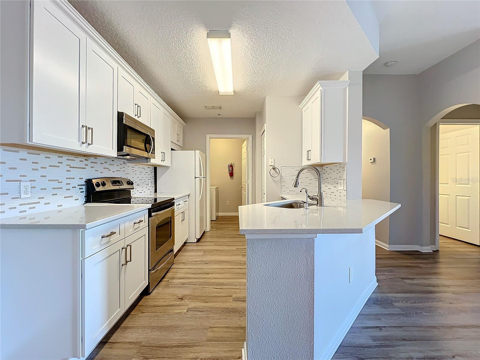 Image 2 of 17 For 6572 Swissco Drive 233