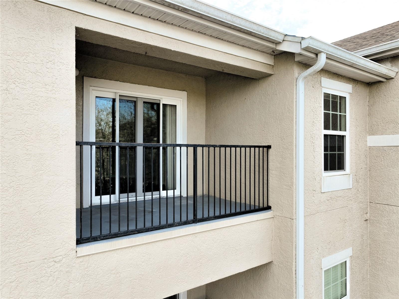Image 5 of 17 For 6572 Swissco Drive 233