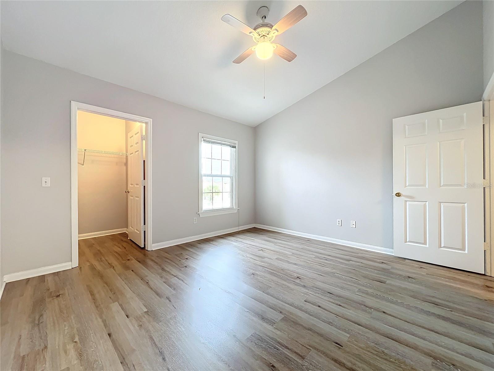 Image 8 of 17 For 6572 Swissco Drive 233