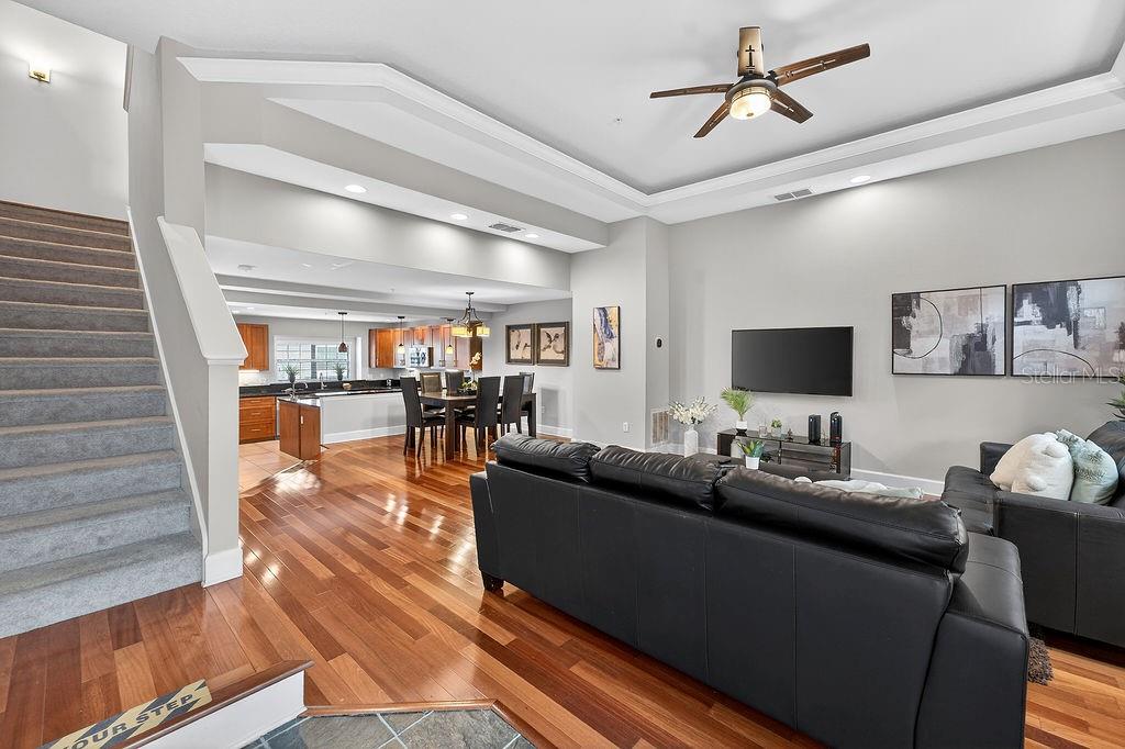 Image 16 of 40 For 14525 Damai Lane 14525