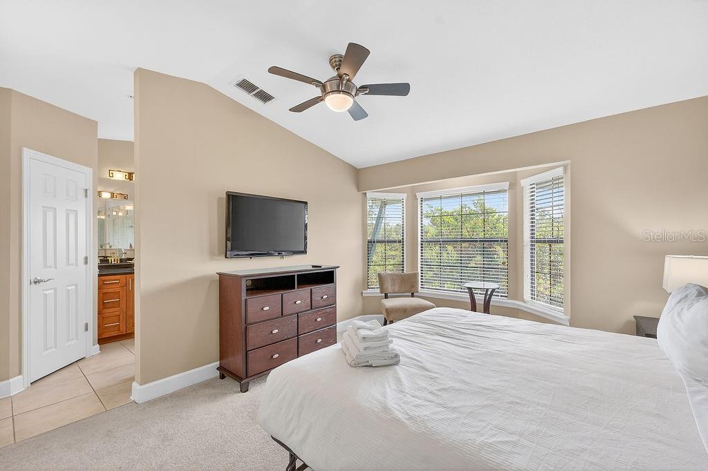 Image 18 of 40 For 14525 Damai Lane 14525