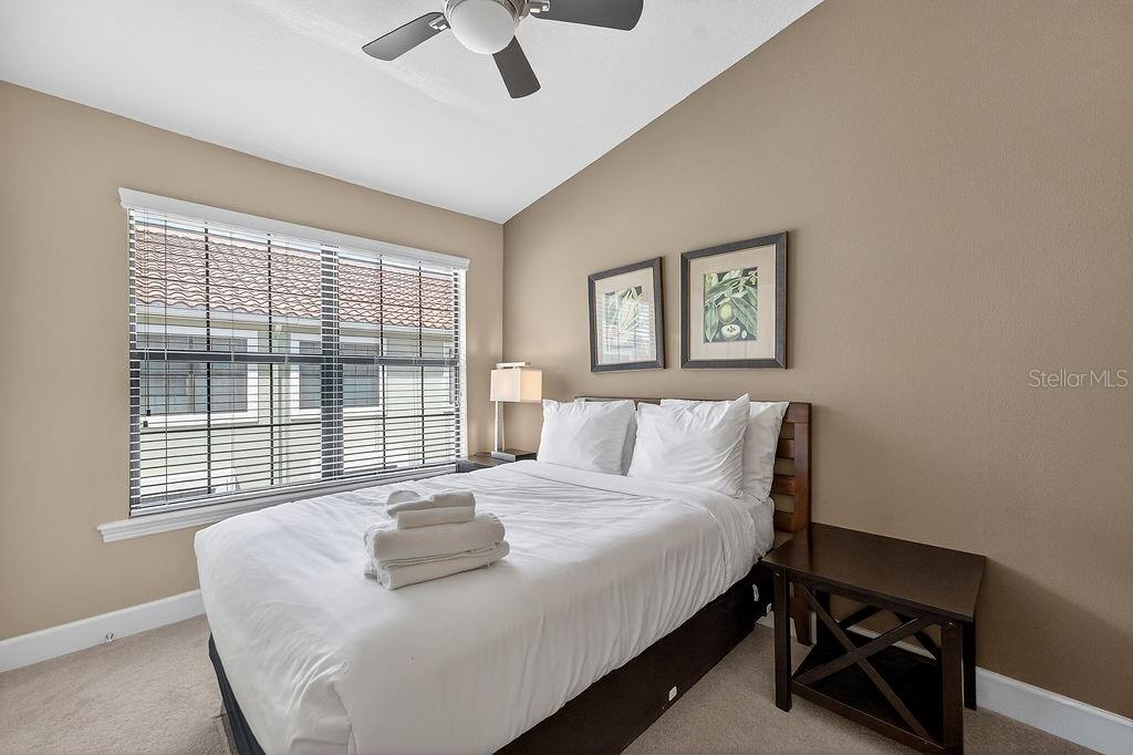 Image 26 of 40 For 14525 Damai Lane 14525